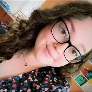 Meet your Posher, Tiffany